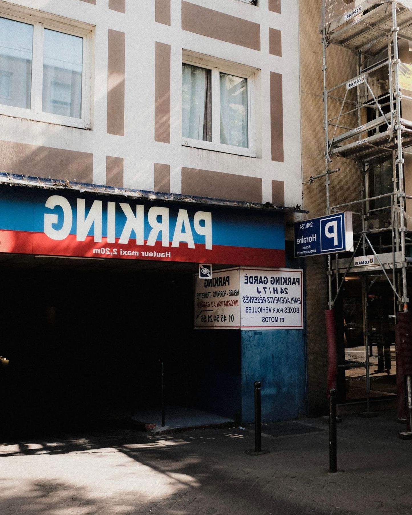 Entrée Parking